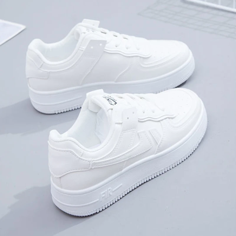 Modische flache Freizeitschuhe – Vans Shoes Old Skool Bewertung und Preis